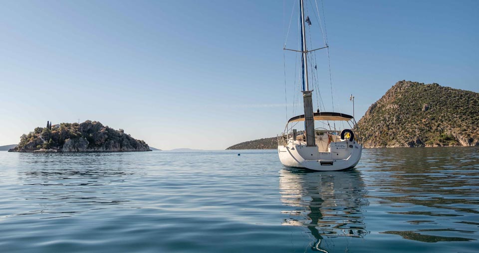 Tolo Sailing Boat Rental